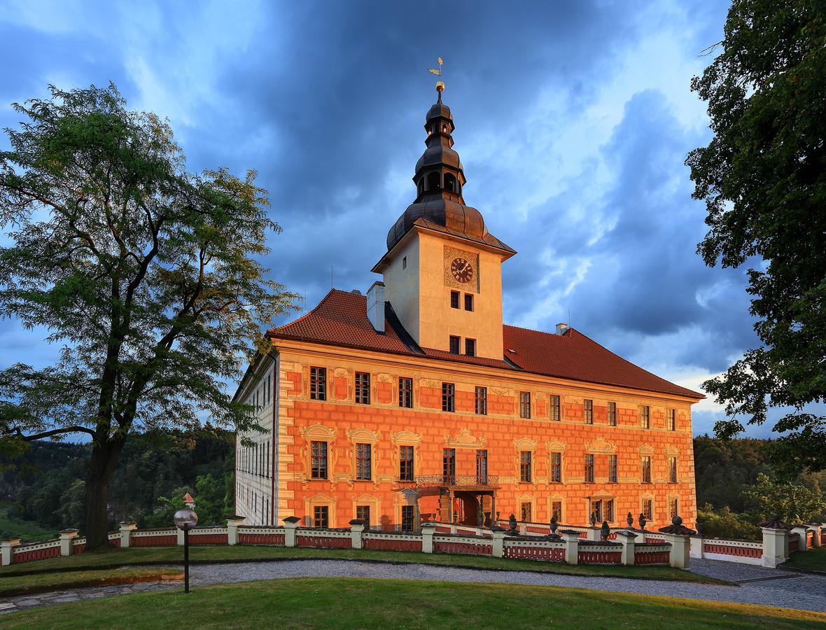 Penzion Cernicka Obora Bechyně Exterior foto